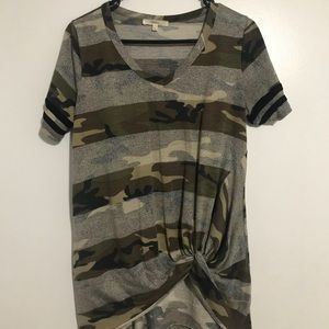 Pulse Boutique Camo Top